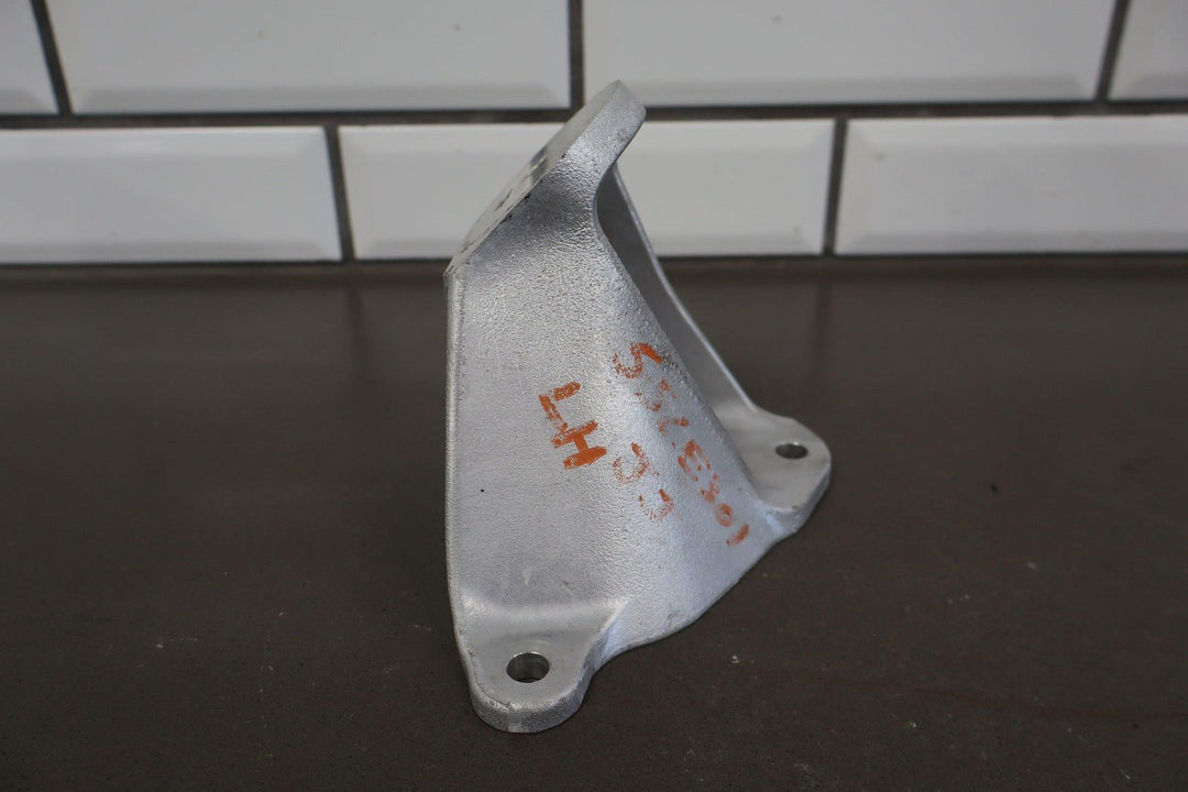 05 - 13 C6 Corvette LS2 LS3 LS7 Pair LH&RH Aluminum Engine Motor Mount Brackets