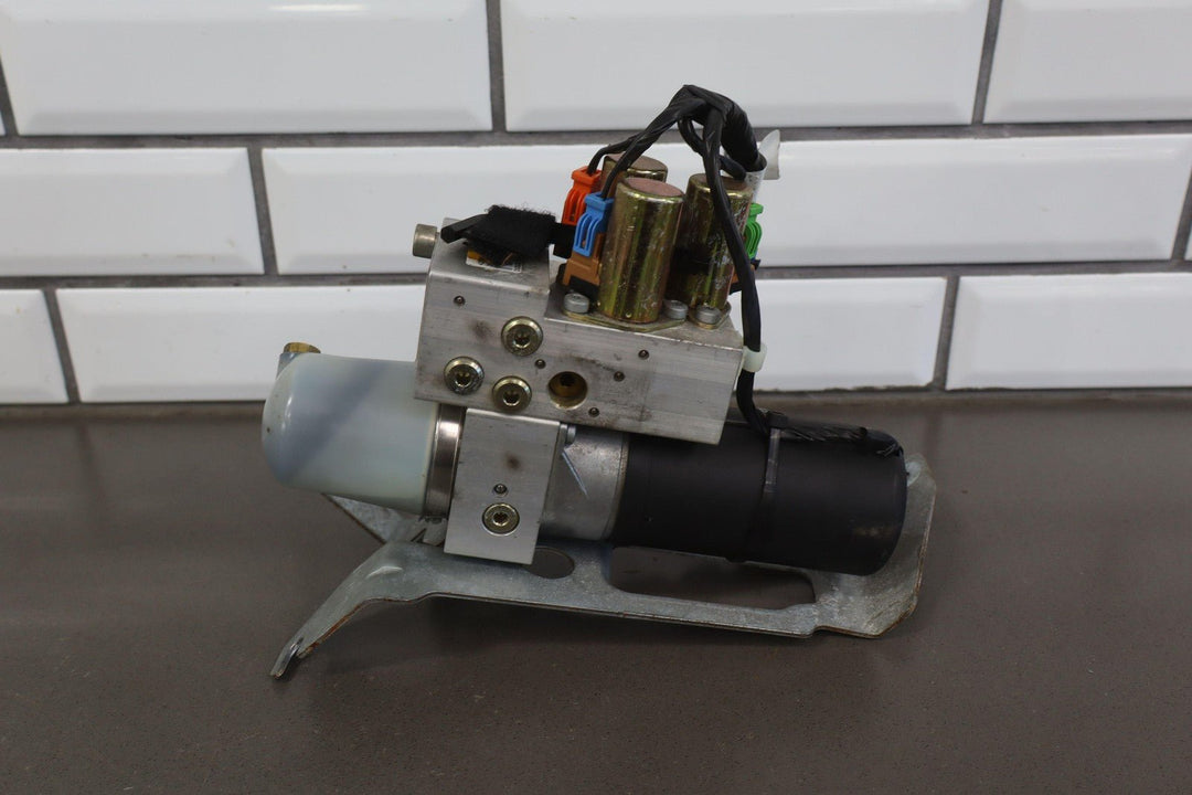 05 - 13 C6 Corvette OEM Convertible Lift Motor *Tested*