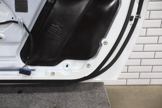 05 - 13 C6 Corvette Right Passenger Door Shell *Arctic White 10U*