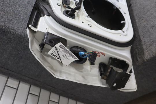 05 - 13 C6 Corvette Right Passenger Door Shell *Arctic White 10U*