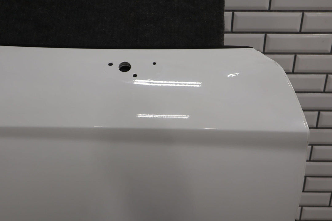 05 - 13 C6 Corvette Right Passenger Door Shell *Arctic White 10U*