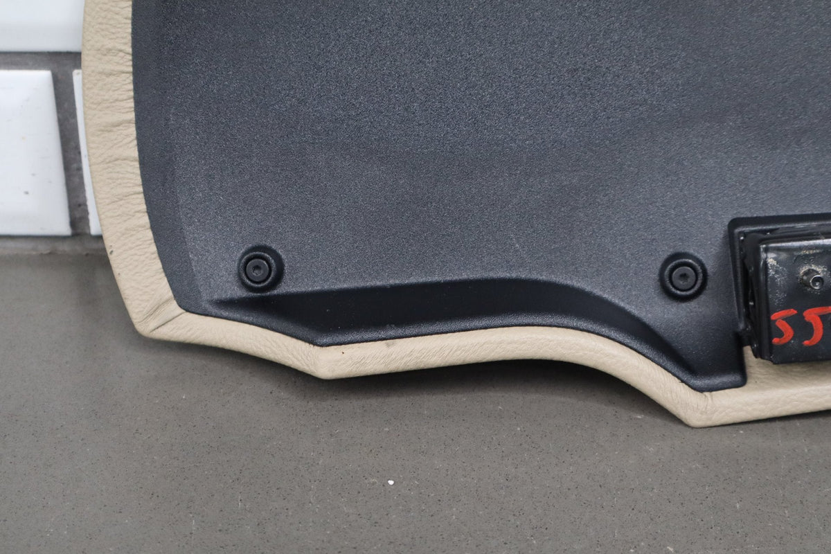 05-13 Chevrolet Corvette C6 Console Lid Cashmere