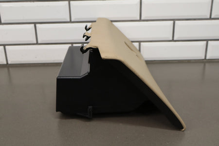 05-13 Chevrolet Corvette C6 Glove Box Cashmere 31