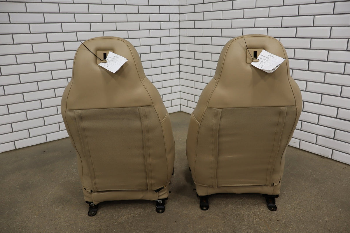 05-13 Chevrolet Corvette C6 Leather Seats Cashmere 31