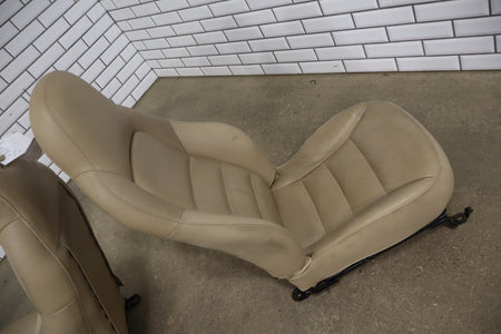 05-13 Chevrolet Corvette C6 Leather Seats Cashmere 31