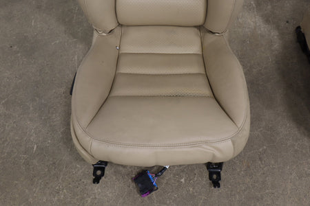 05-13 Chevrolet Corvette C6 Leather Seats Cashmere 31