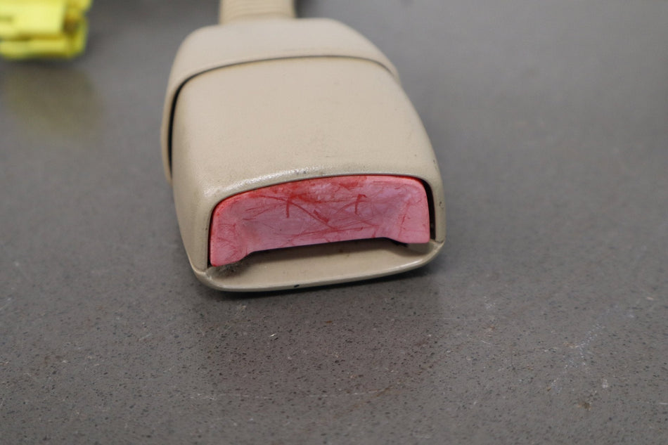 05-13 Chevrolet Corvette C6 LH Seat Belt Buckle