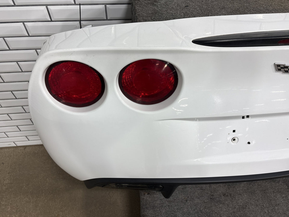 05-13 Chevrolet Corvette C6 Rear Bumper Cover w Tail Lights White