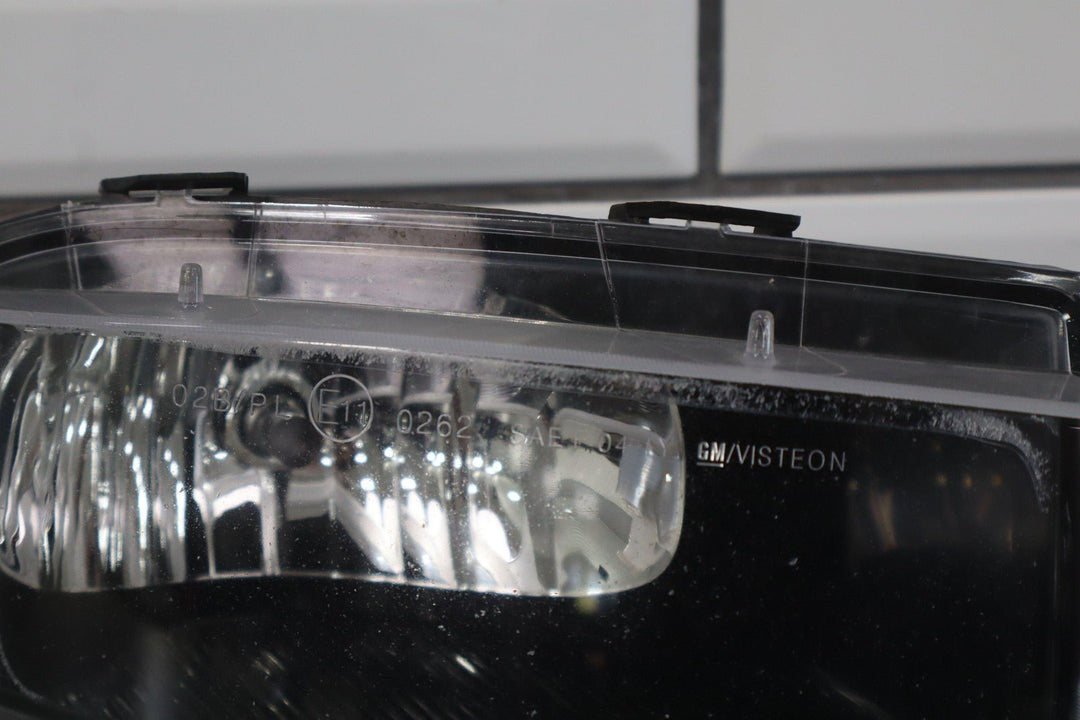 05 - 13 Chevy C6 Corevtte Front Right RH OEM Fog Light Lamp (Bumper Mount)