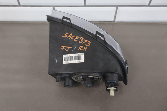 05 - 13 Chevy C6 Corevtte Front Right RH OEM Fog Light Lamp (Bumper Mount)