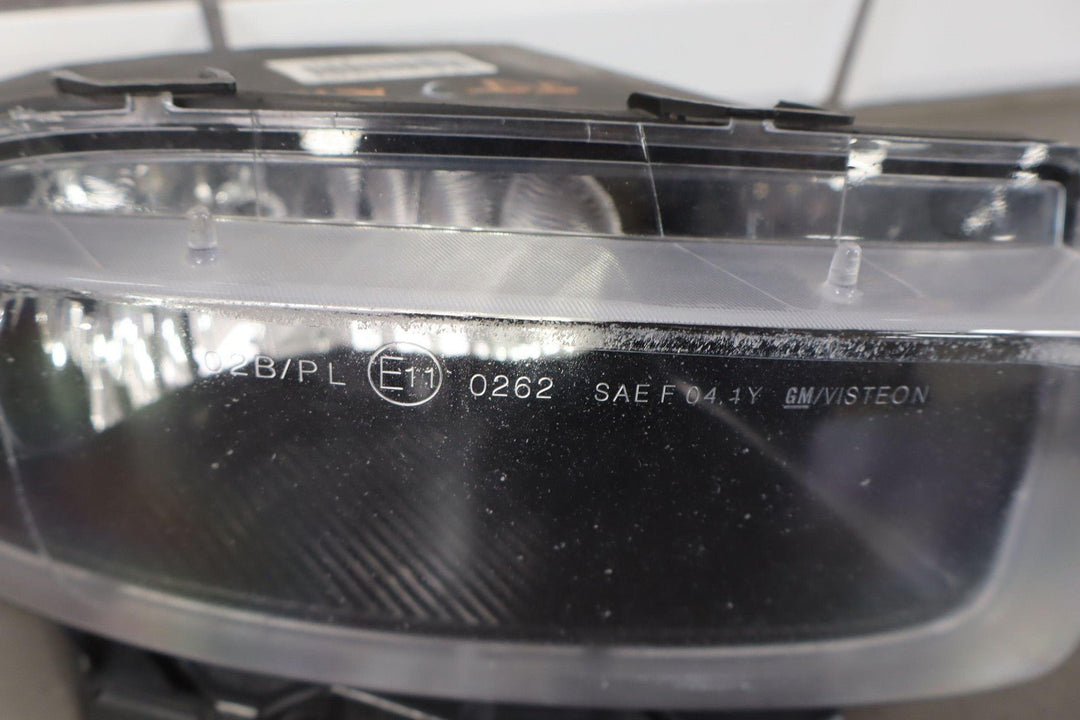 05 - 13 Chevy C6 Corevtte Front Right RH OEM Fog Light Lamp (Bumper Mount)