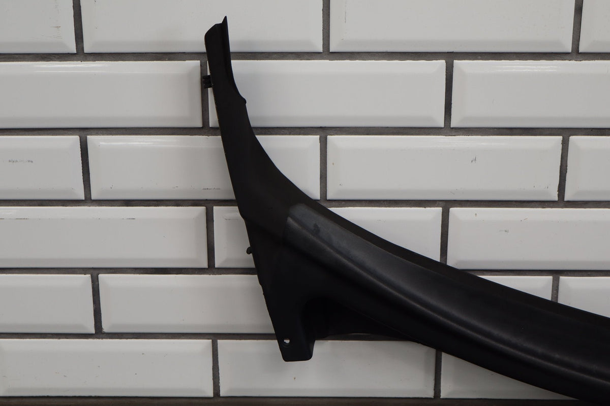 05-13 Chevy Corvette C6 Cowl Vent Panel 25778761