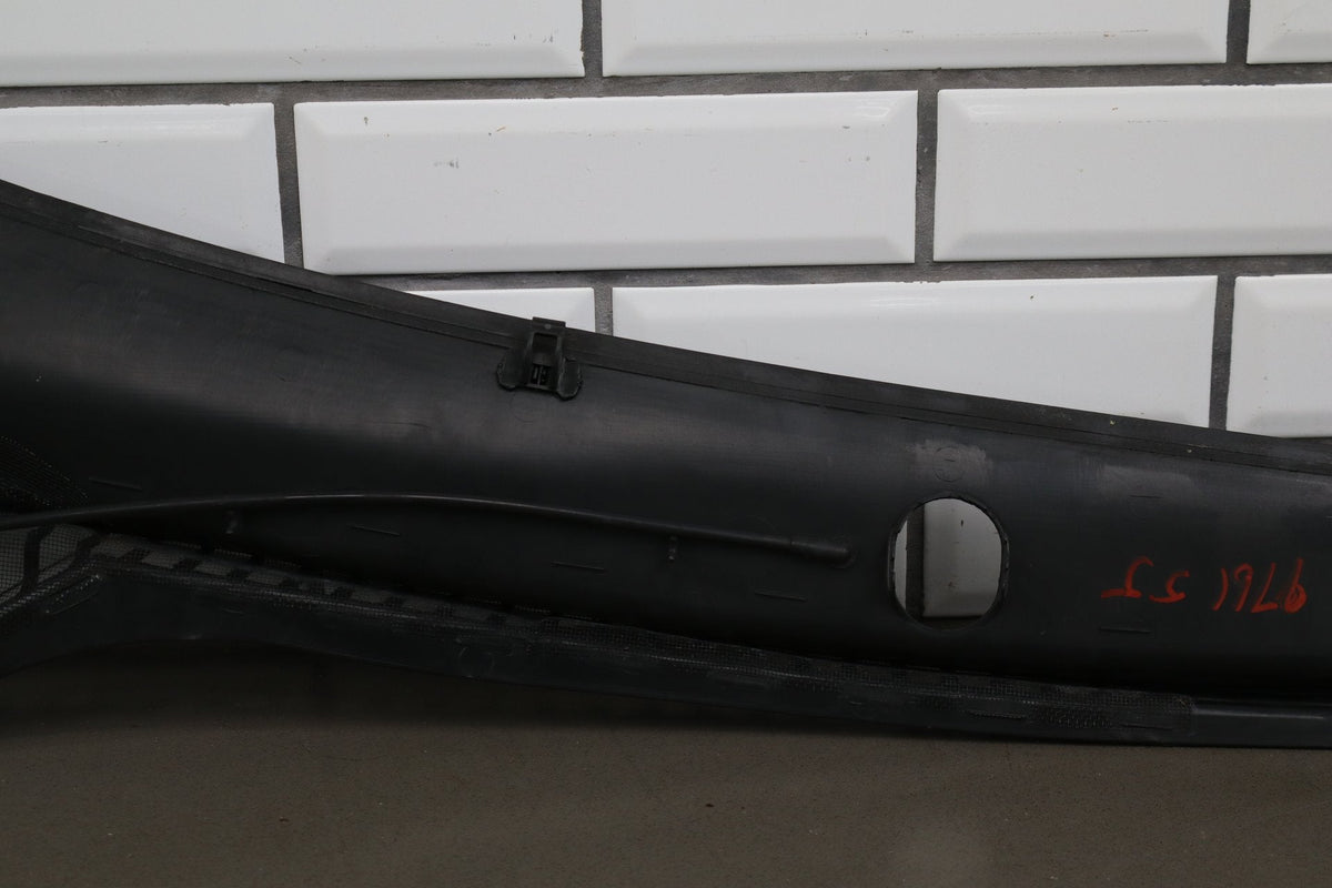 05-13 Chevy Corvette C6 Cowl Vent Panel 25778761
