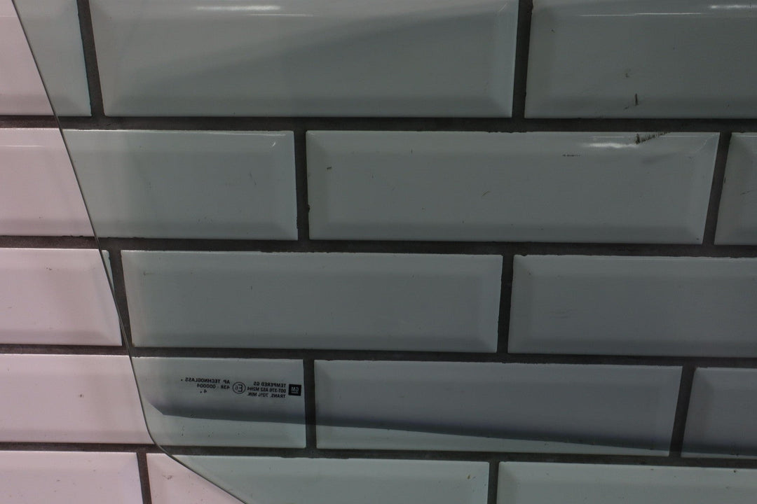 05 - 13 Chevy Corvette C6 Left Driver Door Window Glass Only