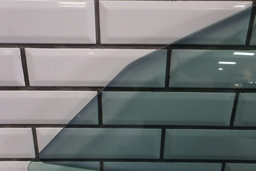 05 - 13 Chevy Corvette C6 Left Driver Door Window Glass Only