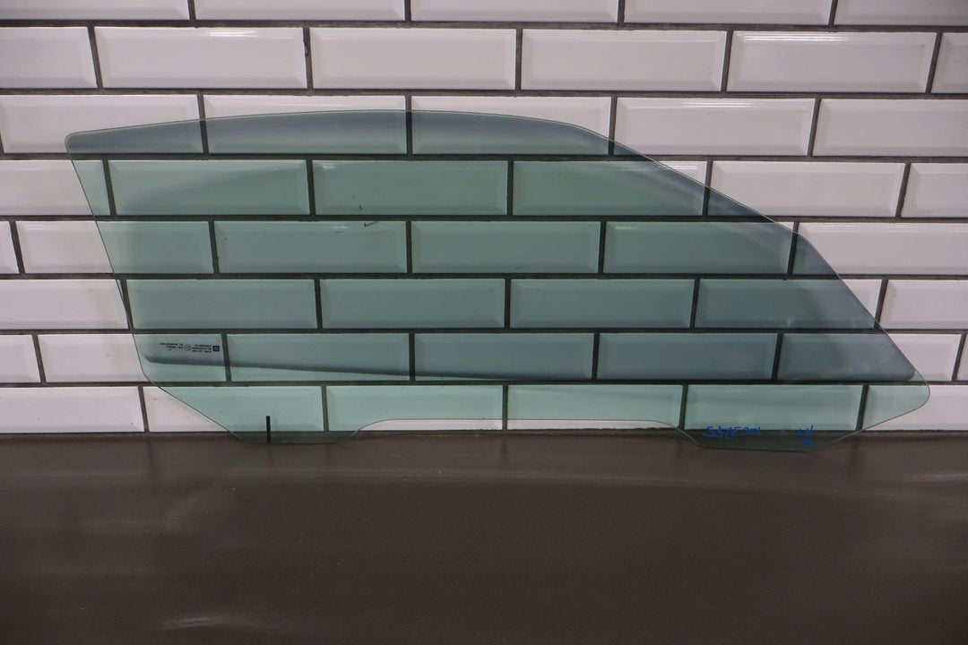 05 - 13 Chevy Corvette C6 Left Driver Door Window Glass Only