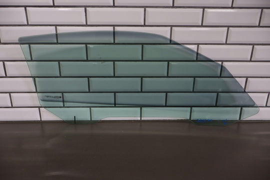 05 - 13 Chevy Corvette C6 Left Driver Door Window Glass Only