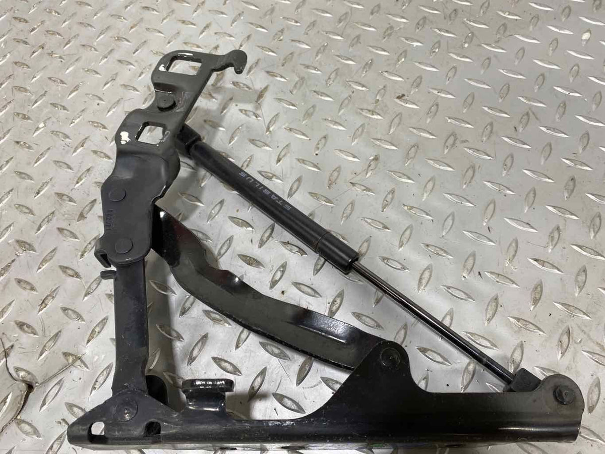05-13 Chevy Corvette C6 Pair Left&Right Rear Deck Lid Hinges (Black) Convertible