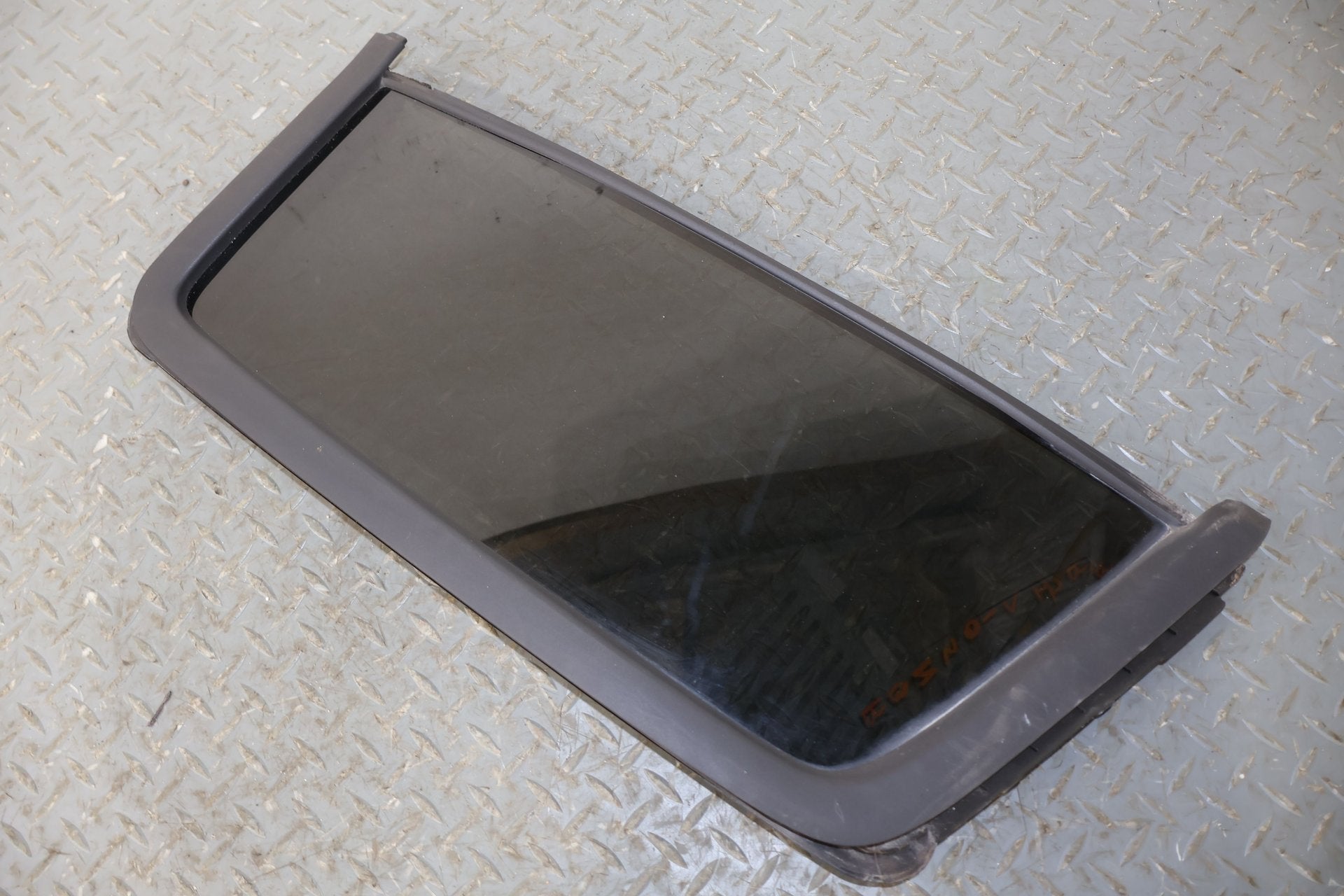05-15 Nissan Xterra Rear Right Vent Window Glass (Privacy Tint) OEM Glass Only