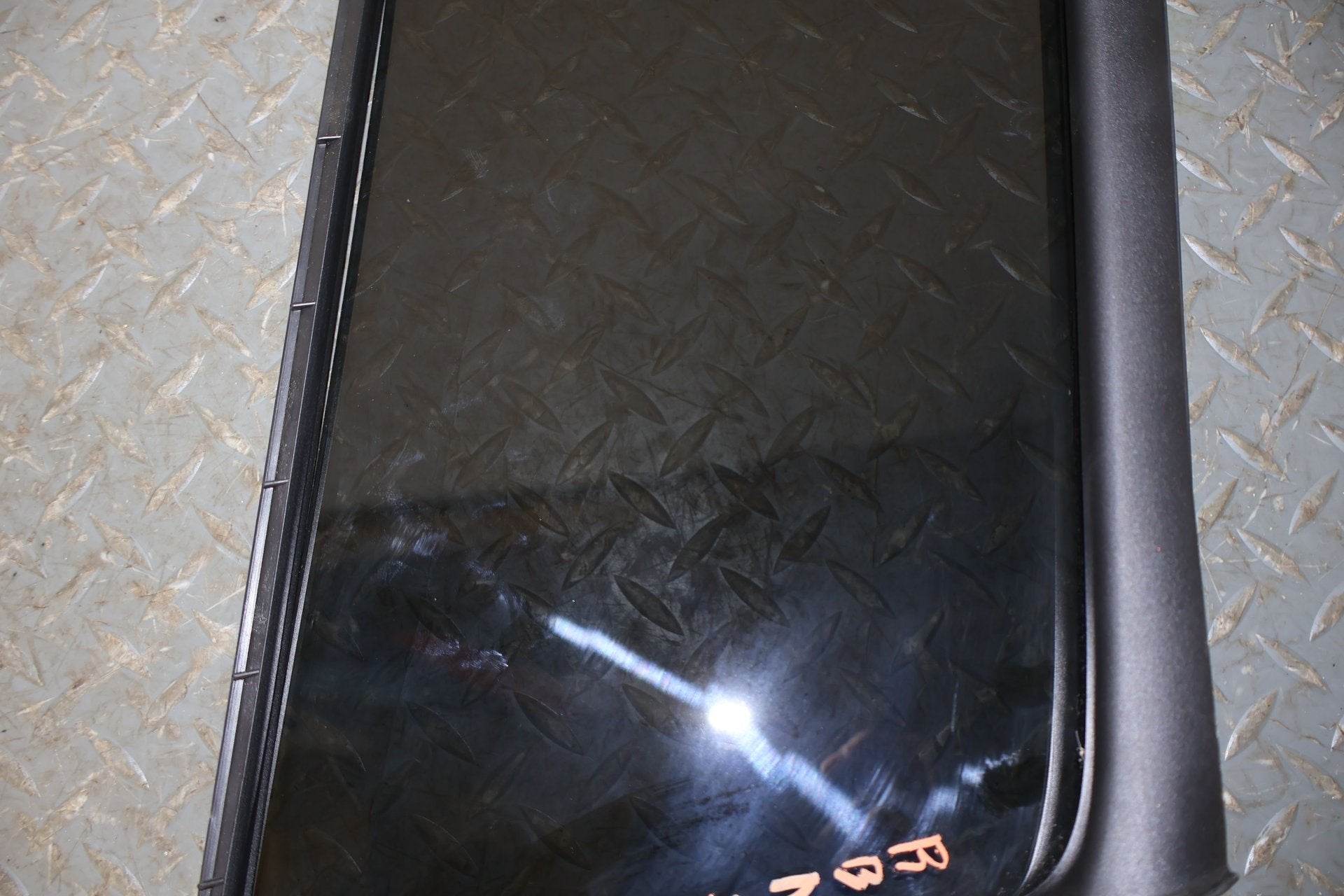 05-15 Nissan Xterra Rear Right Vent Window Glass (Privacy Tint) OEM Glass Only