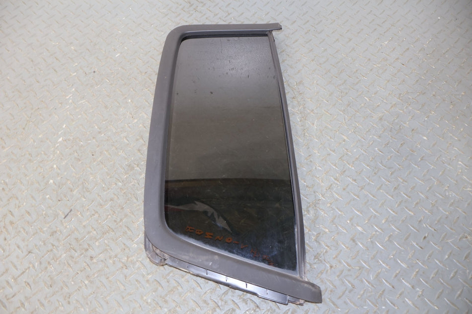 05-15 Nissan Xterra REAR VENT GLASS/WINDOW (4.0L, privacy tint), RH OEM 56730
