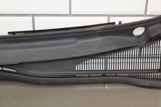 05 - 15 Toyota Tacoma Windshield Cowl Vent Panel W/Weather Stripping