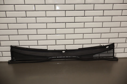 05 - 15 Toyota Tacoma Windshield Cowl Vent Panel W/Weather Stripping