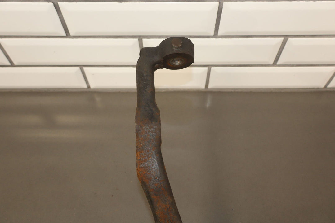 05 - 23 Toyota Tacoma 4x4 Left Driver Front Spindle Knuckle W/Hub & Sensor