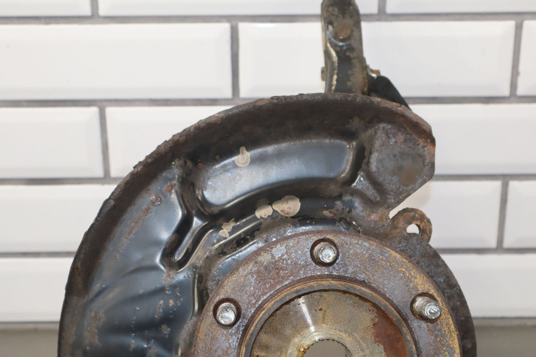 05 - 23 Toyota Tacoma 4x4 Left Driver Front Spindle Knuckle W/Hub & Sensor