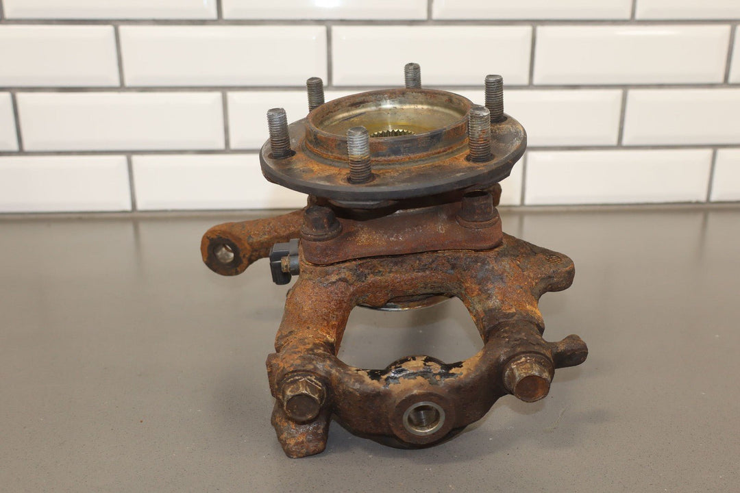05 - 23 Toyota Tacoma 4x4 Left Driver Front Spindle Knuckle W/Hub & Sensor