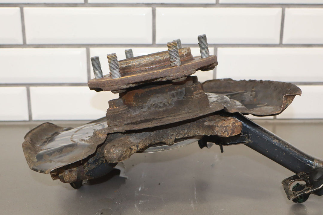 05 - 23 Toyota Tacoma 4x4 Left Driver Front Spindle Knuckle W/Hub & Sensor