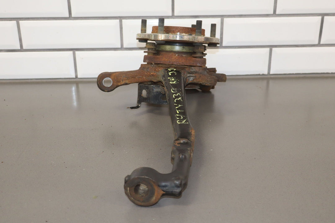 05 - 23 Toyota Tacoma 4x4 Right Passenger Front Spindle Knuckle W/Hub & Sensor