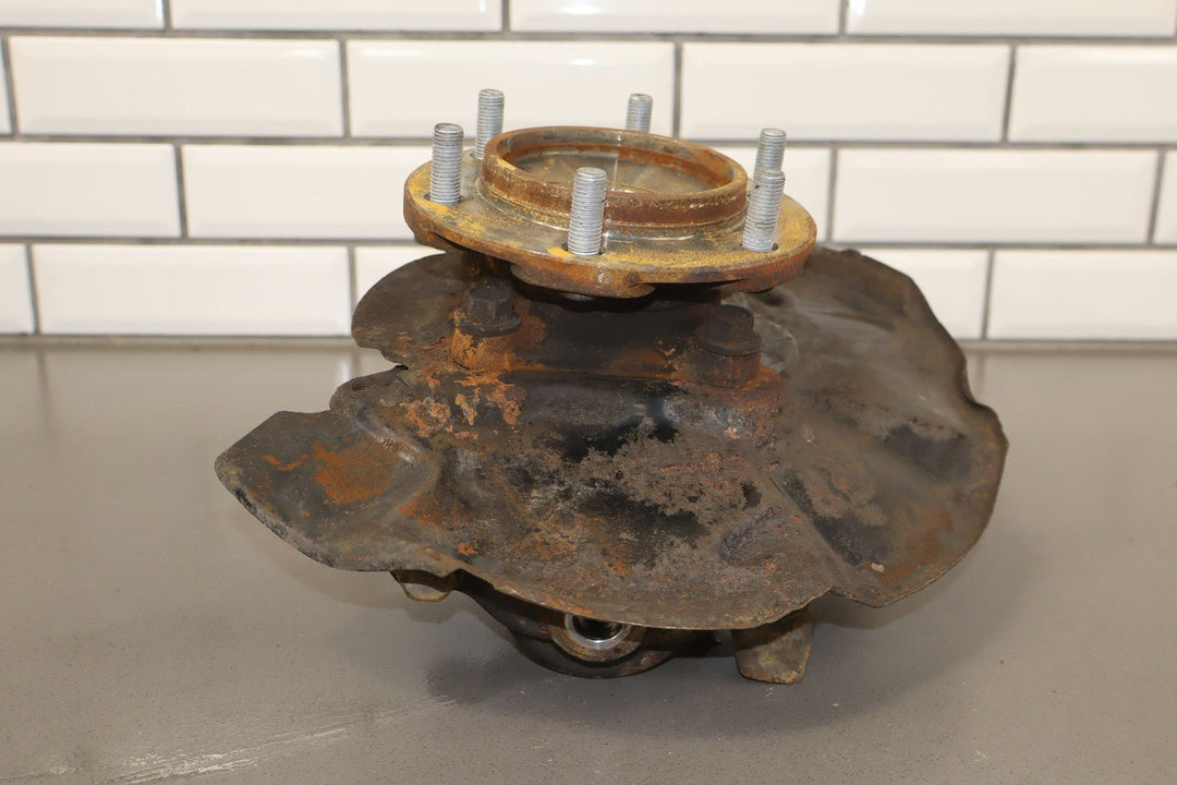 05 - 23 Toyota Tacoma 4x4 Right Passenger Front Spindle Knuckle W/Hub & Sensor