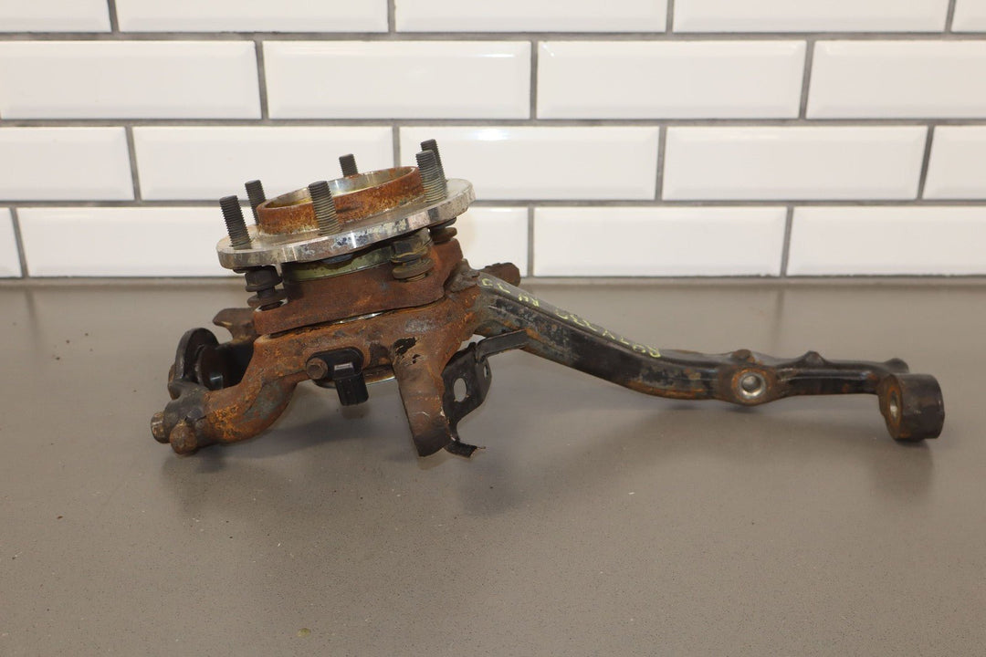 05 - 23 Toyota Tacoma 4x4 Right Passenger Front Spindle Knuckle W/Hub & Sensor