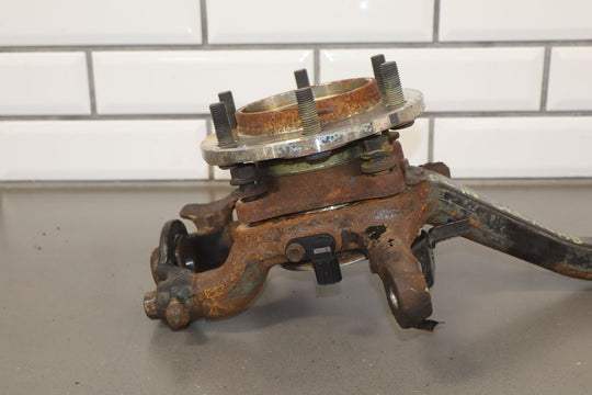 05 - 23 Toyota Tacoma 4x4 Right Passenger Front Spindle Knuckle W/Hub & Sensor