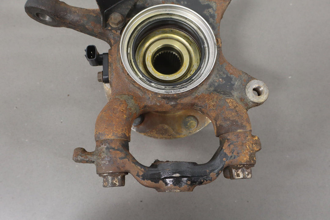 05 - 23 Toyota Tacoma 4x4 Right Passenger Front Spindle Knuckle W/Hub & Sensor