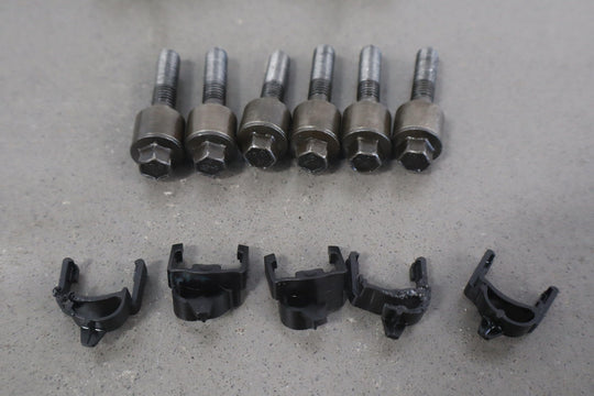 05 Ford F250 6.0L Powerstroke Passenger Right RH Rocker Box Set OEM