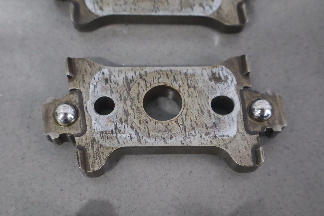 05 Ford F250 6.0L Powerstroke Passenger Right RH Rocker Box Set OEM