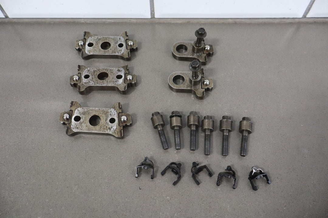 05 Ford F250 6.0L Powerstroke Passenger Right RH Rocker Box Set OEM