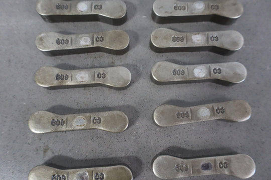 05 Ford F250 6.0L Powerstroke V8 Diesel Rocker Bridge Set OEM