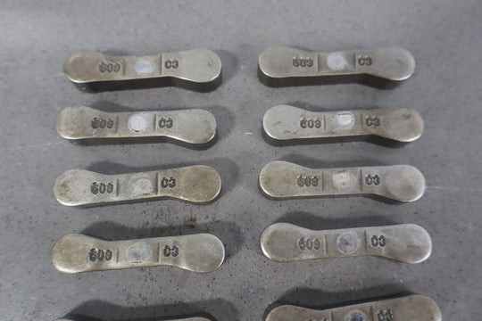 05 Ford F250 6.0L Powerstroke V8 Diesel Rocker Bridge Set OEM