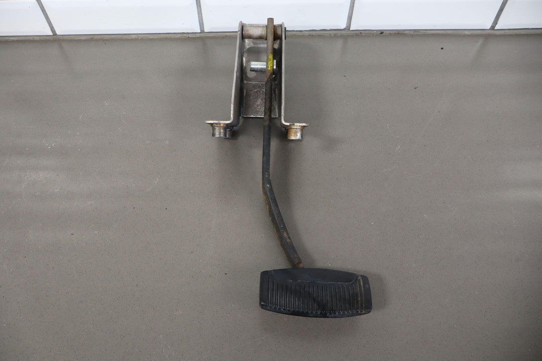 05 Ford F250 Lariate Power Adjustable Brake Pedal
