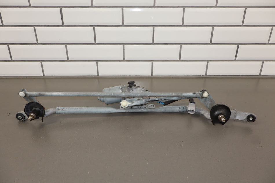 2012 Lexus GX460- Wiper Linkage