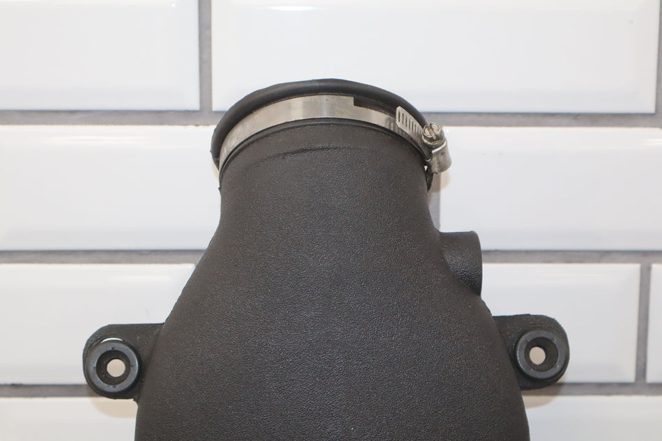 2001 Chevrolet Corvette- Air Cleaner/Box