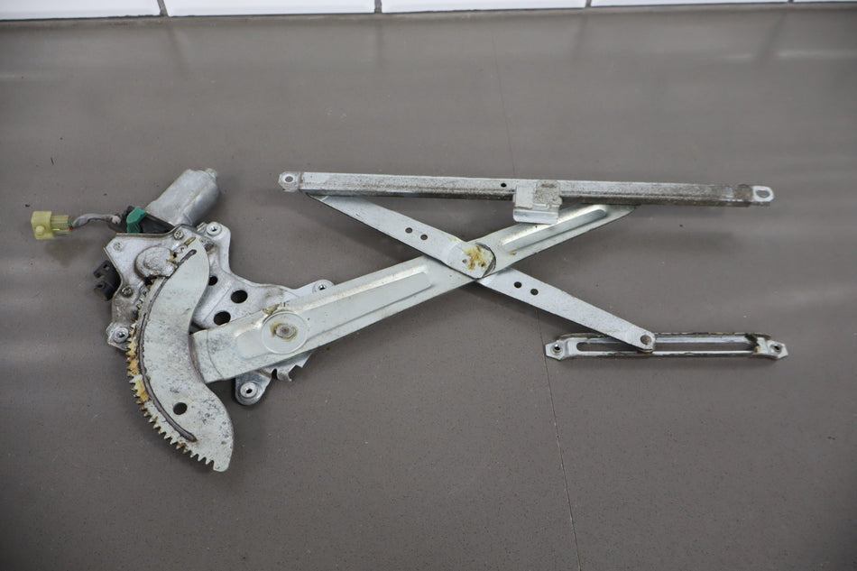 1991-1998 Toyota Land Cruiser Right Front Door Regulator 6980160010 OEM
