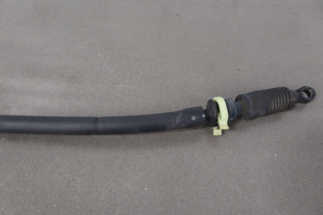 06 - 07 Cadillac XLR (4.4L) 6 - Spd Automatic Transmission Shifter Cable W/Bushings