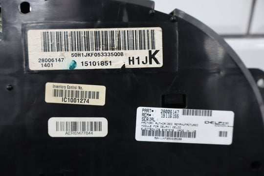 06 - 07 Chevy GMC 2500HD 6.6L Duramax Speedometer Cluster Delphi Reman