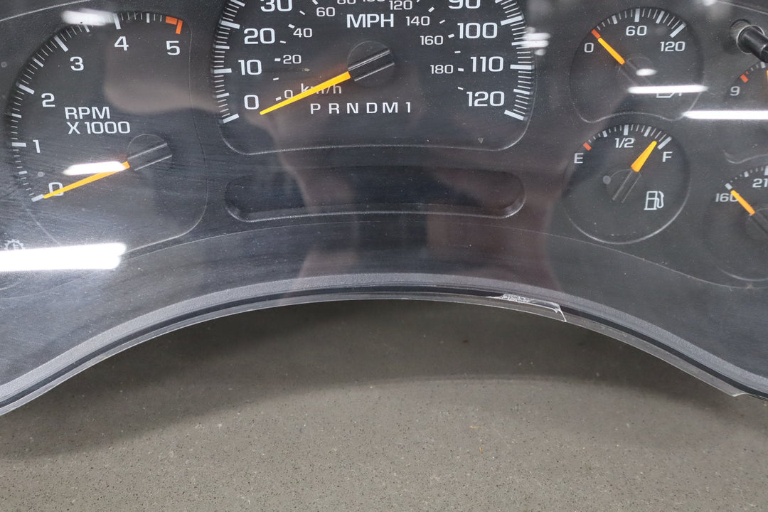 06 - 07 Chevy GMC 2500HD 6.6L Duramax Speedometer Cluster Delphi Reman