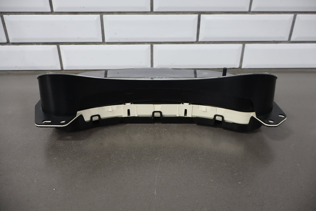 06 - 07 Chevy GMC 2500HD 6.6L Duramax Speedometer Cluster Delphi Reman