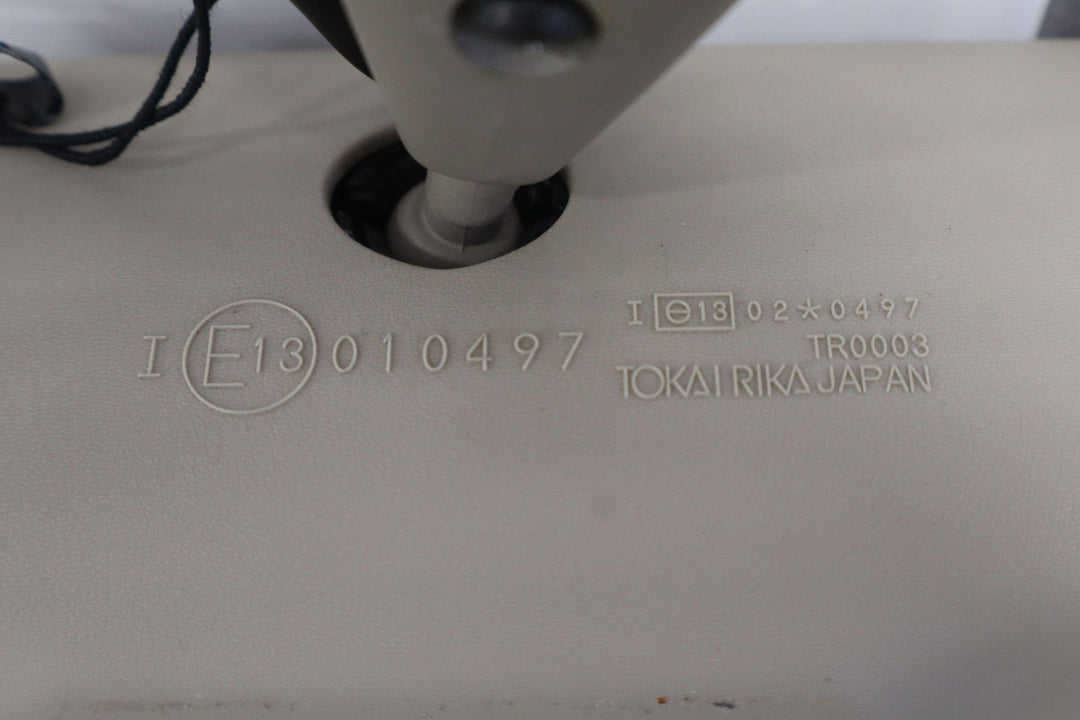 06 - 07 Toyota Land Cruiser Automatic Dimming Rearview Mirror